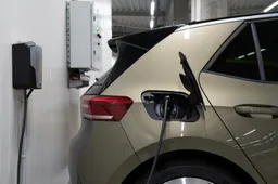 Auto elettriche, il problema sono gli incentivi? Uno studio dice di no