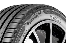 KLEBER Dynaxer UHP e Dynaxer HP4: la prova in pista