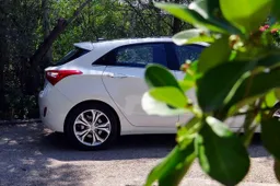 Test - Hyundai i30 Berlina 1.6 16V CRDi 128 CV Style