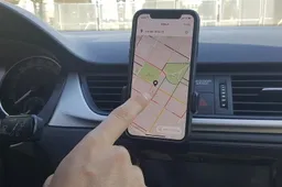 EasyPark lancia Find & Park anche a Milano: cercare parcheggio diventa più facile