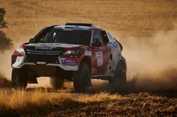 Gutiérrez scalda Mitsubishi Eclipse Cross T1 per la Dakar 2019