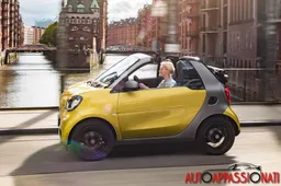 Nuova Smart Fortwo Cabrio: debutterà al Salone di Francoforte IAA