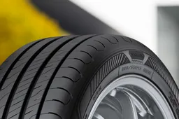 Goodyear EfficientGrip Performance 2: più chilometri, migliore frenata e misure