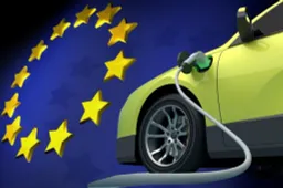 Bando termico 2035: i politici Ue non sanno come uscire dall’incubo