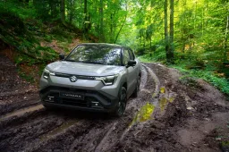 Suzuki eVitara: la prima elettrica del brand giapponese è fatta così