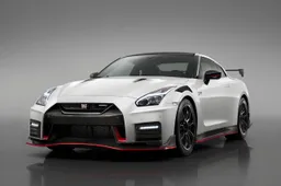 Nissan GT-R NISMO 2020: la supercar Jap si prepara al futuro