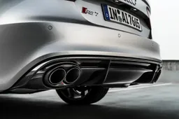 Audi RS6 Avant e RS7 Sportback con scarico by Akrapovič