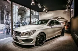 Mercedes-Benz CLA, anteprima a Milano Moda Donna 2013