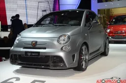 Stand Abarth - Salone di Parigi 2014 Live