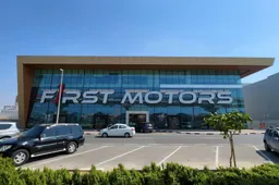 F1rst Motors, lo showroom a Dubai è il paradiso degli appassionati [VIDEO]