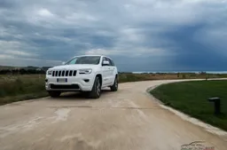Jeep Grand Cherokee: ‘Best Mid-Size SUV’