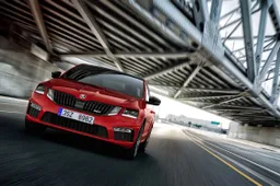 Skoda Octavia RS 245: prime informazioni