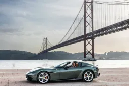 Ferrari risponde ai dazi Trump con un aumento dei prezzi del 10%