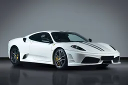 Va all’asta una Ferrari 430 Scuderia come nuova: perchè è così speciale