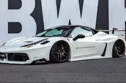 La Ferrari 458 Italia è stata "trasformata" dal tuner Liberty Walk