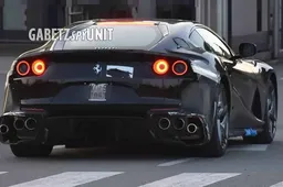 Ferrari 812 con sei scarichi: troppi anche per una supercar. Ma perché?