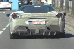 Ferrari Dino ibrida: annuncio a Ginevra?