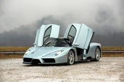 Ferrari Enzo: in vendita uno dei 400 esemplari dell’iconica italiana