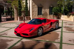 Ferrari Enzo: record per l’esemplare del 2003 venduto all’asta