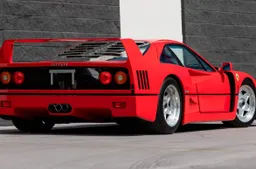 Ferrari F40, ancora lei: ecco perchè questo esemplare all’asta vale di più
