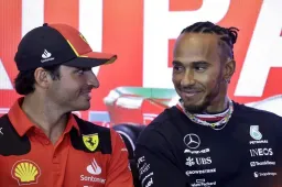 Clamoroso: Hamilton in Ferrari dal 2025 al posto di Sainz?