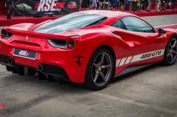 Un regalo per San Valentino 2020: al volante di una Ferrari su un vero circuito