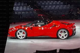 Nuova Ferrari Ibrida: si chiamerà SF90 Stradale? Ecco la prima foto