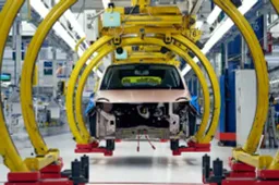 Da oggi riparte ufficialmente la produzione Stellantis a Mirafiori