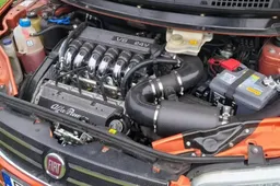 Lo sapevate che esiste una Fiat Multipla con motore V6 e impianto GPL?