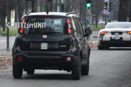Torna la FIAT Panda 4x4? Ecco le prime foto spia