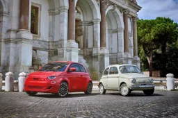 La nuova FIAT 500 elettrica debutta in Nord America [VIDEO]