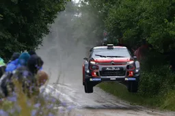 Rally Polonia 2017: Citroen vede la luce in fondo al tunnel
