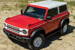 Ford Bronco Heritage: l’omaggio al passato del fuoristrada più amato negli USA
