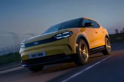 Ford, l’elettrico può aspettare: il termico in Europa dopo il 2030