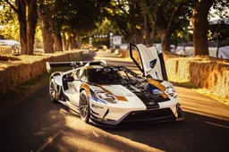 La nuova Ford GT Mk II presentata a Goodwood: 45 esemplari, solo per la pista [VIDEO]