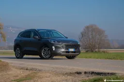 Ford Kuga Diesel Ecoblue Hybrid: prova su strada, motore, consumi e prezzi
