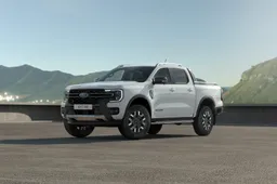 Ford Ranger Plug-In Hybrid, arriva il primo pick-up "alla spina"