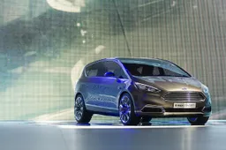 Ford S-MAX e Galaxy: è tempo di restyling motore e tecnologia