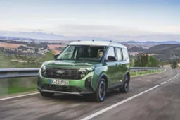 Ford Tourneo Courier 2024: dimensioni, interni, motori, prezzi