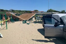 Incidente SUV Forte dei Marmi: prima la paura, poi la conta dei danni