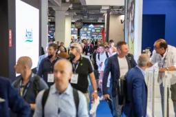 Autopromotec 2025: al via l’appuntamento globale dell’aftermarket festeggia 30 anni di innovazione