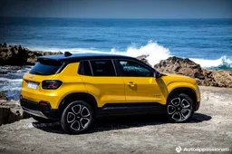 Jeep Avenger: debutto a Parigi e prenotazioni a partire dal 17 ottobre