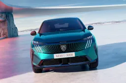 Peugeot 3008 2024: le prime foto ufficiali, è anche elettrica