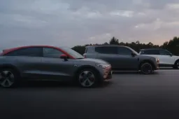 Troppa attesa per l'auto nuova? smart ti noleggia a pagamento l'auto elettrica