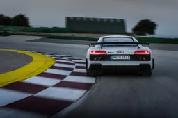 Audi R8 Coupé GT, il V10 migliore di sempre nato per correre