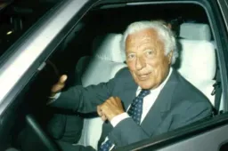 All'asta tre auto di Gianni Agnelli: sono tutte icone speciali. I prezzi
