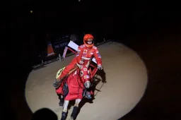 Gina Maria Schumacher omaggia papà Michael alla Fiera dei Cavalli [VIDEO]