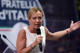 Giorgia Meloni è contro il solo elettrico in Ue