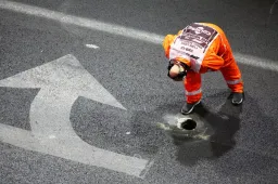 F1: tombini volanti e freddo glaciale a Las Vegas, bisogna correre per forza?