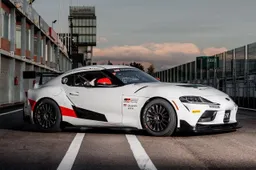Toyota GR Supra GT4 ottiene l’omologazione per scendere in pista [VIDEO]